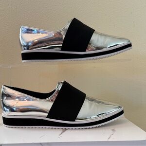 Karl Lagerfeld Metallic Kristi 3 Loafer, EUC, Size 8